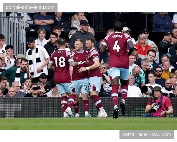 关键对决前瞻：雷恩边路快马与朗斯稳固边卫的攻防博弈